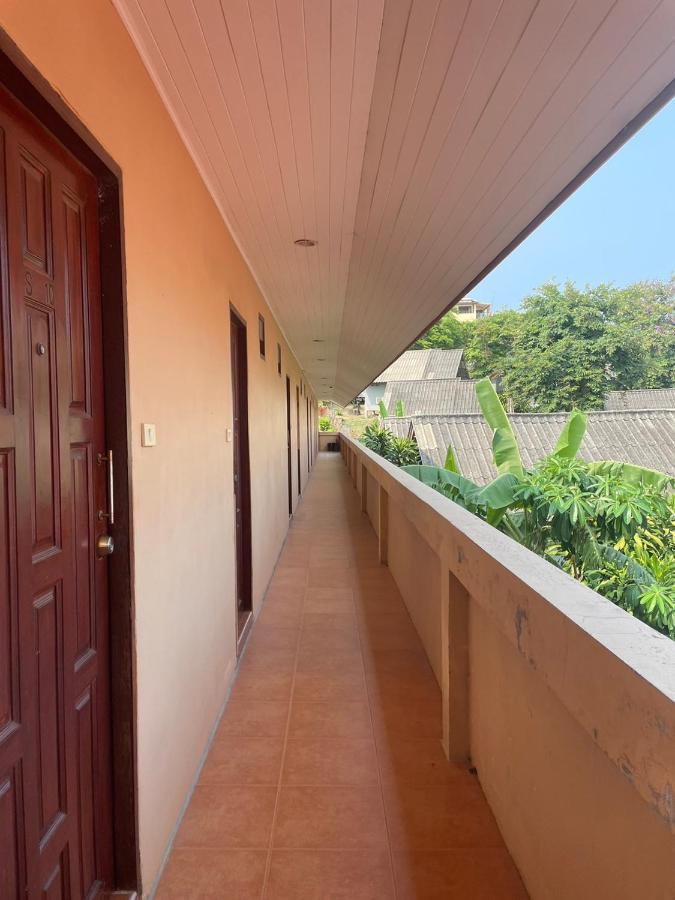 Bank Guesthouse Haad Rin Ngoại thất bức ảnh