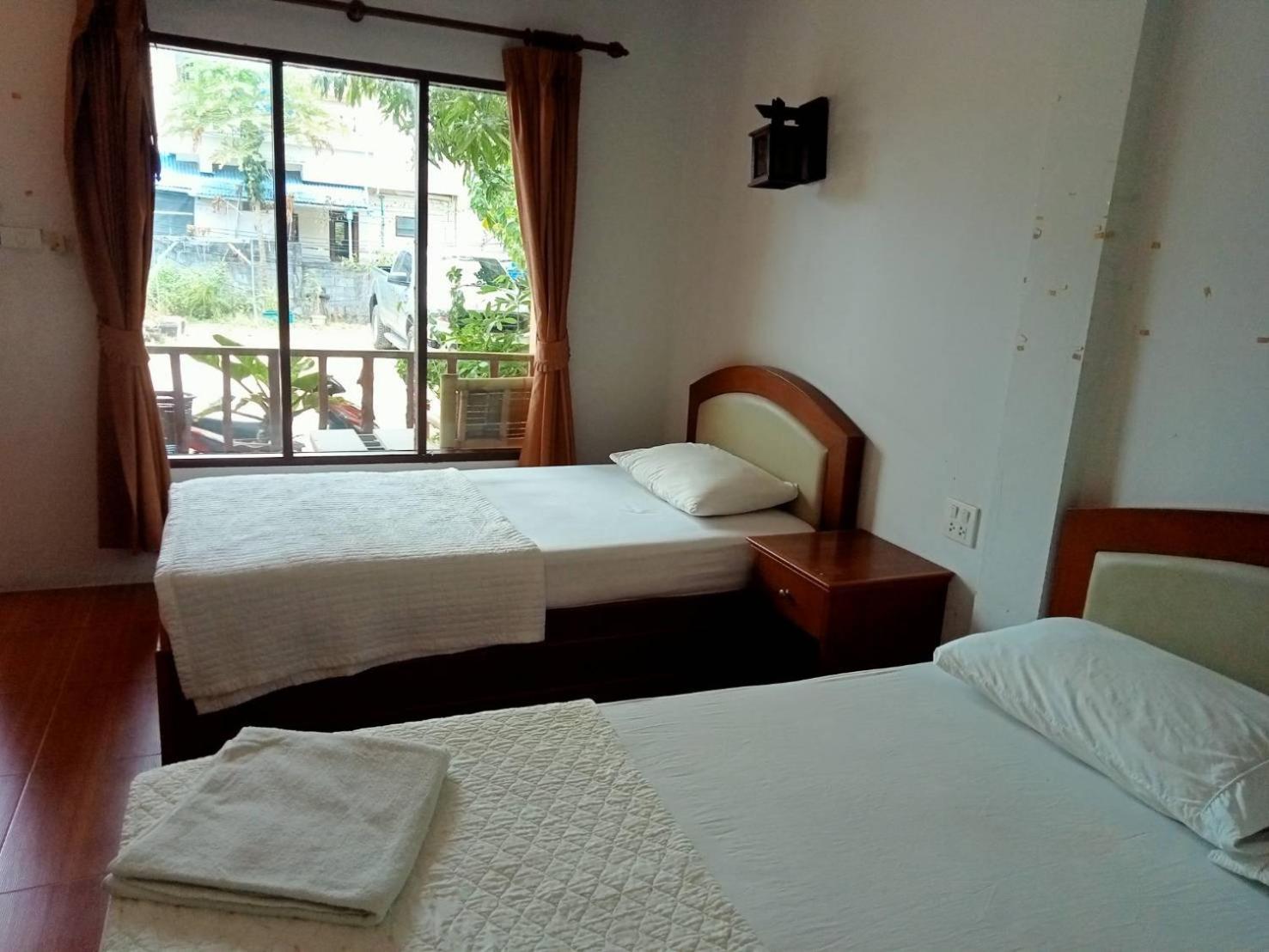 Bank Guesthouse Haad Rin Ngoại thất bức ảnh