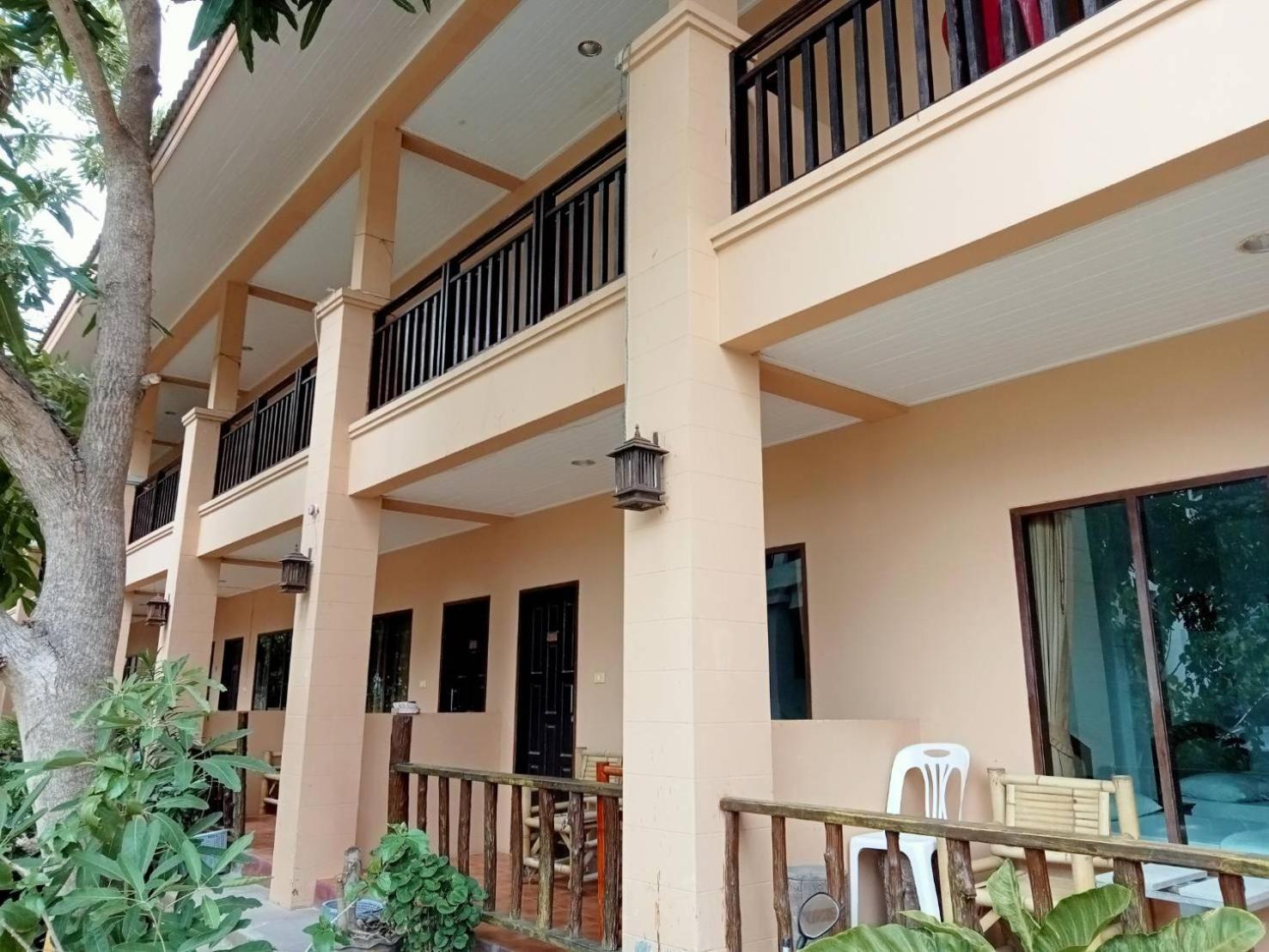 Bank Guesthouse Haad Rin Ngoại thất bức ảnh