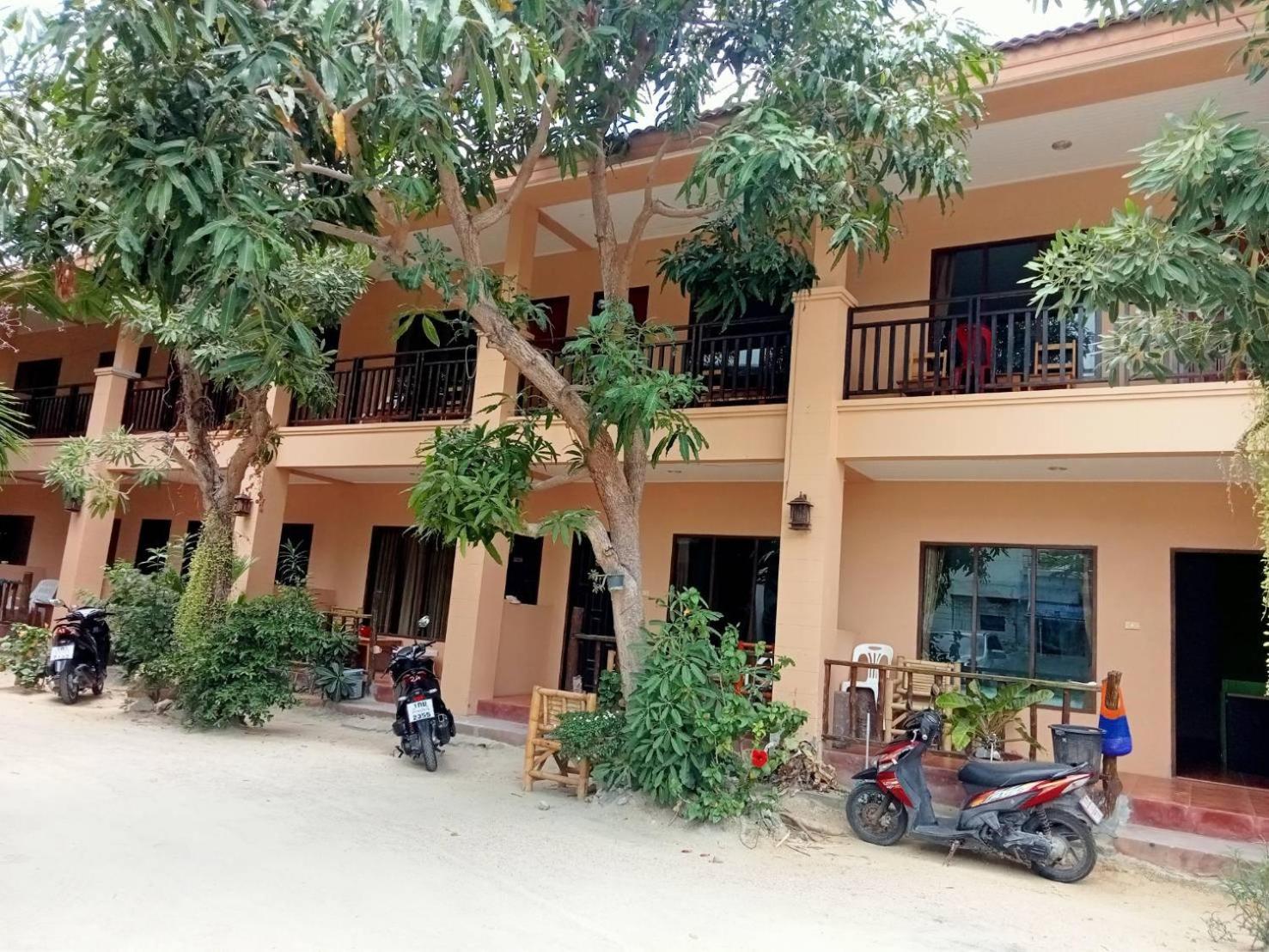 Bank Guesthouse Haad Rin Ngoại thất bức ảnh